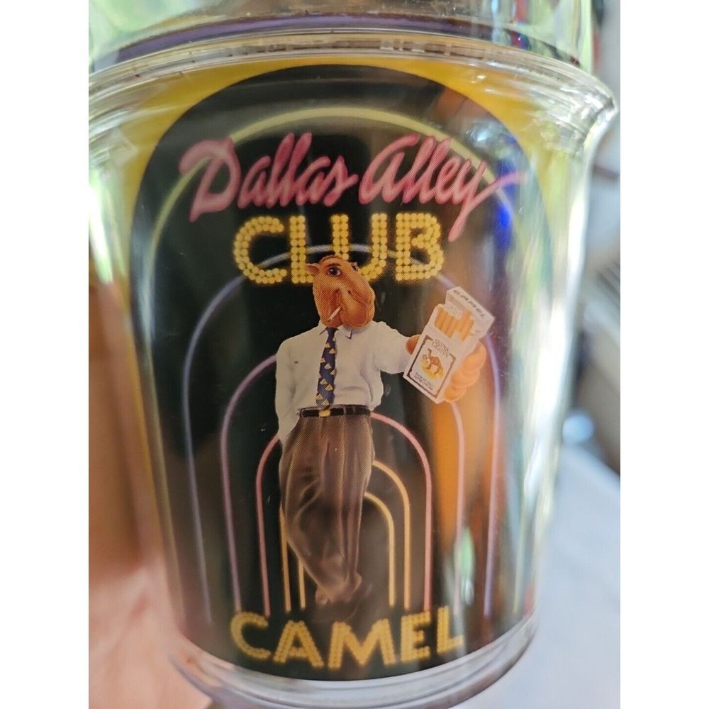 2 Vintage JOE CAMEL DALLAS ALLEY NIGHTCLUB Cups Texas Plays At Night 1993 - Picture 10 of 10